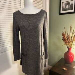 Papillon gray tunic. Size medium.
